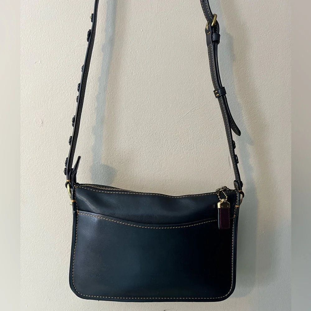 Coach 1941 Tea Rose SoHo crossbody smooth black leather zip top tea roses strap